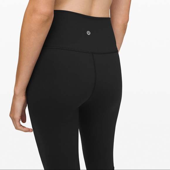 Lululemon High Rise Wunder Under Crop Size 6 - Picture 4 of 9